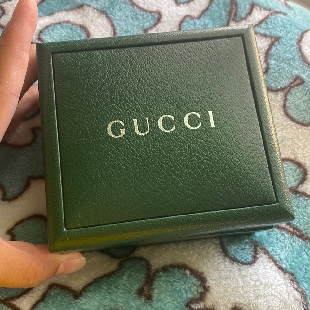 💯% Authentic GUCCI WATCH